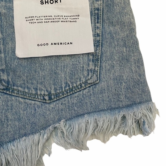 Good American Bombshell Long Fray Shorts Blue 687 - Picture 3 of 6